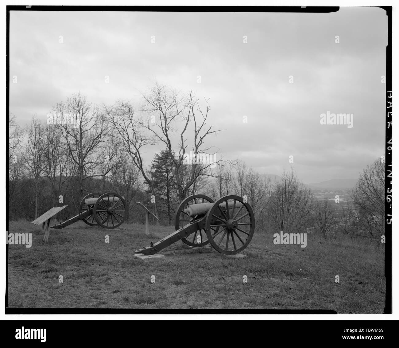 Missionarische RIDGE, SHERMAN'S RESERVIERUNG, die CALVERT ARKANSAS BATTERIE. Anzeigen SW. Chattanooga National Military Park Tour Straßen, Chattanooga, Hamilton County, TN US-Krieg National Park Service Davis, Tim, Historiker Brooks, Peter, Feld team Projektleiter Croteau, Todd, Projektleiter Junge, Kelly, Sender Stockfoto