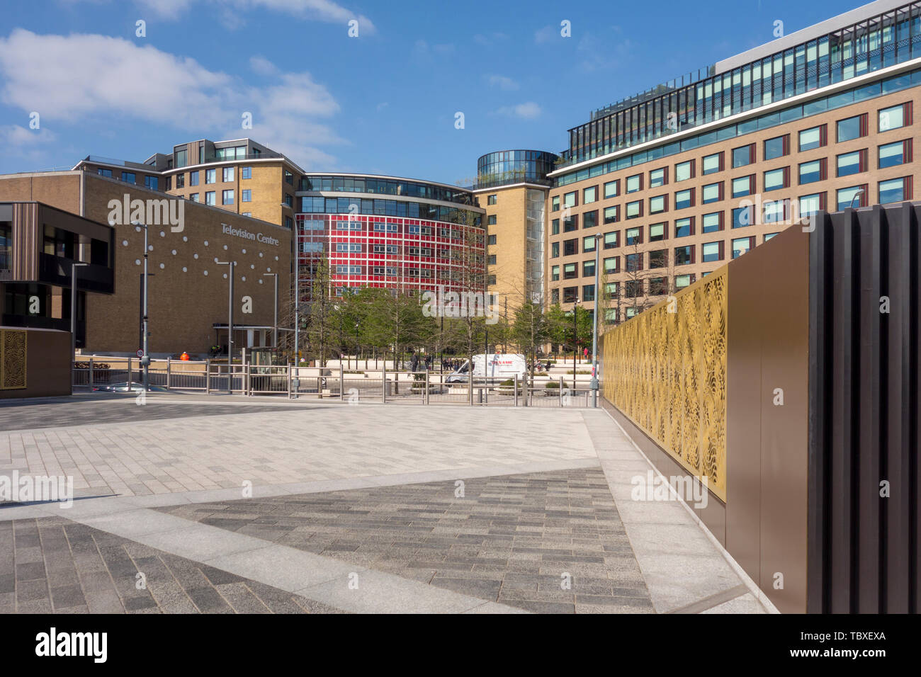 Neue London Development Wohnungen & Häuser an den ehemaligen BBC Television Centre, Weiß City‎, London, UK Stockfoto