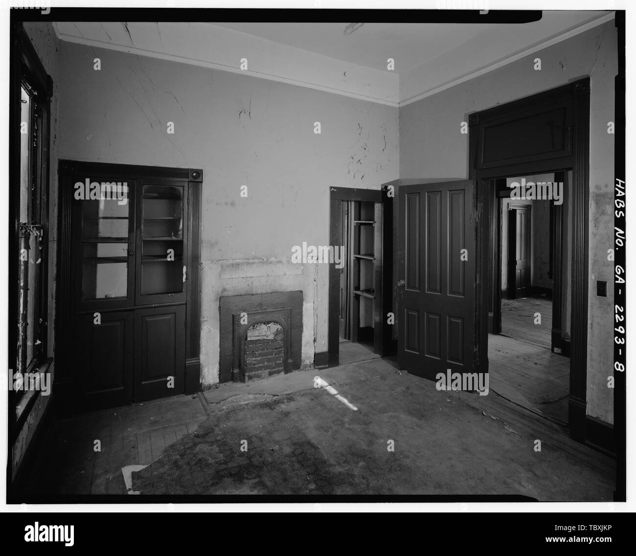 Mitte Süd Zimmer, der Blick nach vorne NORDECKE DES HAUSES. SpringerBizeFarley House, 934 Fifth Avenue, Columbus, Muscogee County, GA Stockfoto