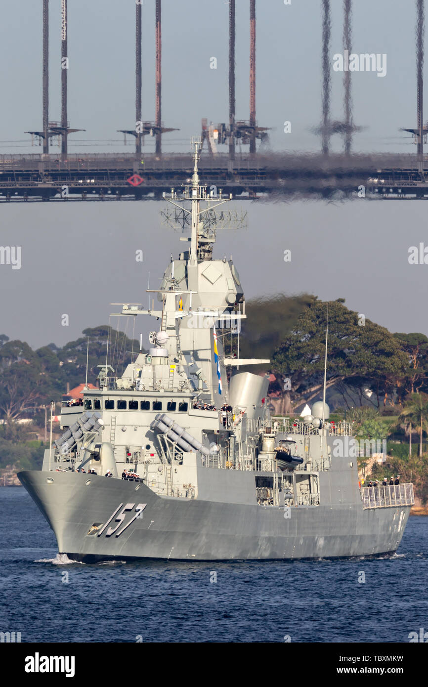 Hmas Perth Ffh Anzac Klasse Fregatte Der Royal Australian Navy Segeln Unter Dem Legend Ren