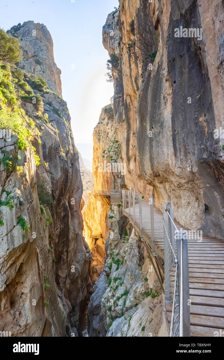Blick auf El Caminito del Rey oder King's Little Pfad, einem der gefährlichsten Wanderweg 2015 Malaga, Spanien wieder geöffnet Stockfoto