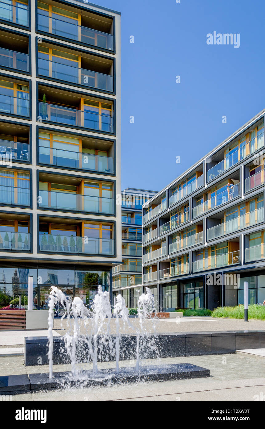 Moderne Wohnsiedlung im Warschauer Zentrum. Mazovian Provinz, Polen. Stockfoto