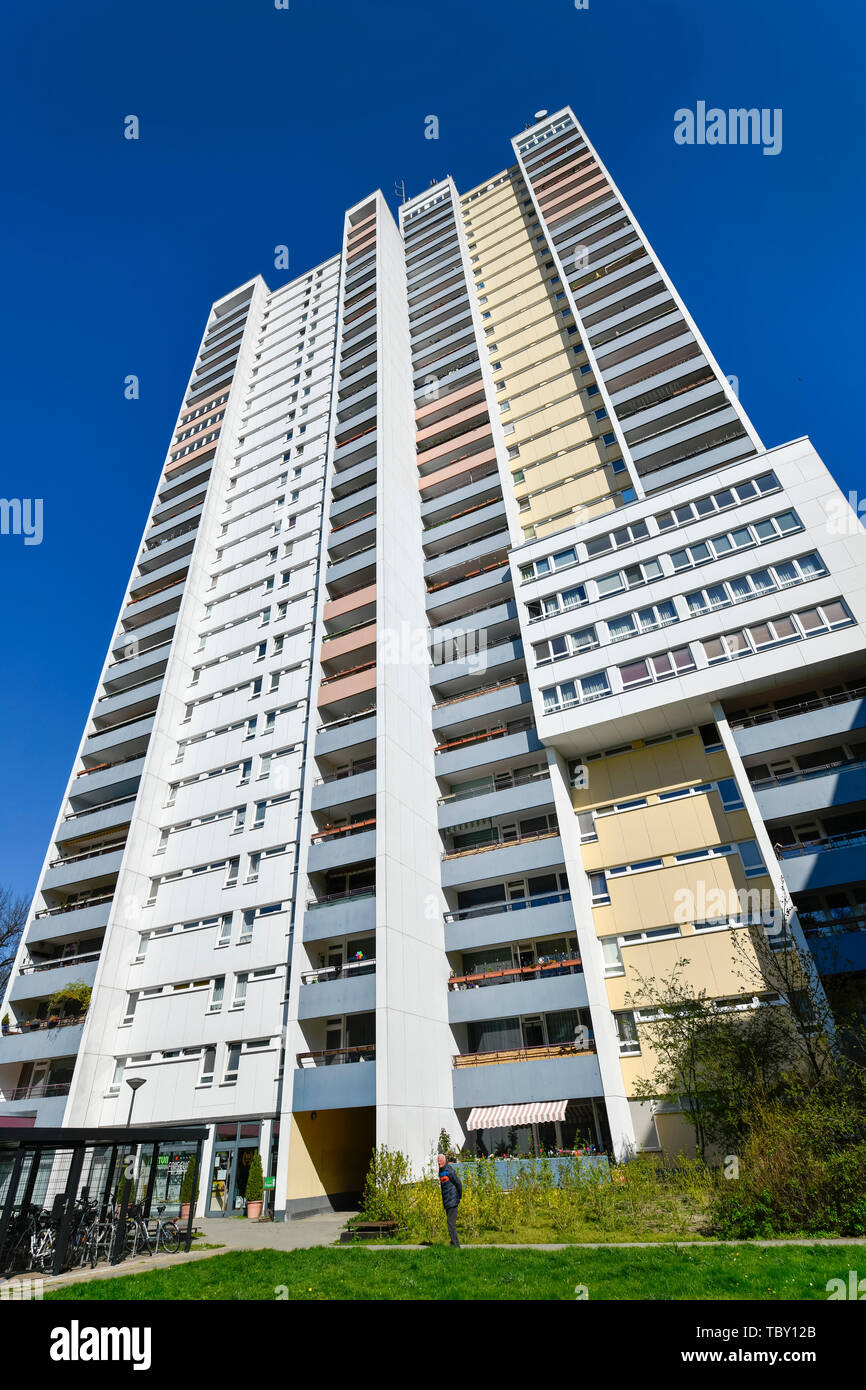 Tower Block ideal, Fritz Erler Allee 120, Gropiusstadt, Neukölln, Berlin, Deutschland, Wohnhochhaus Ideal, Fritz-Erler-Allee 120, Deutschland Stockfoto