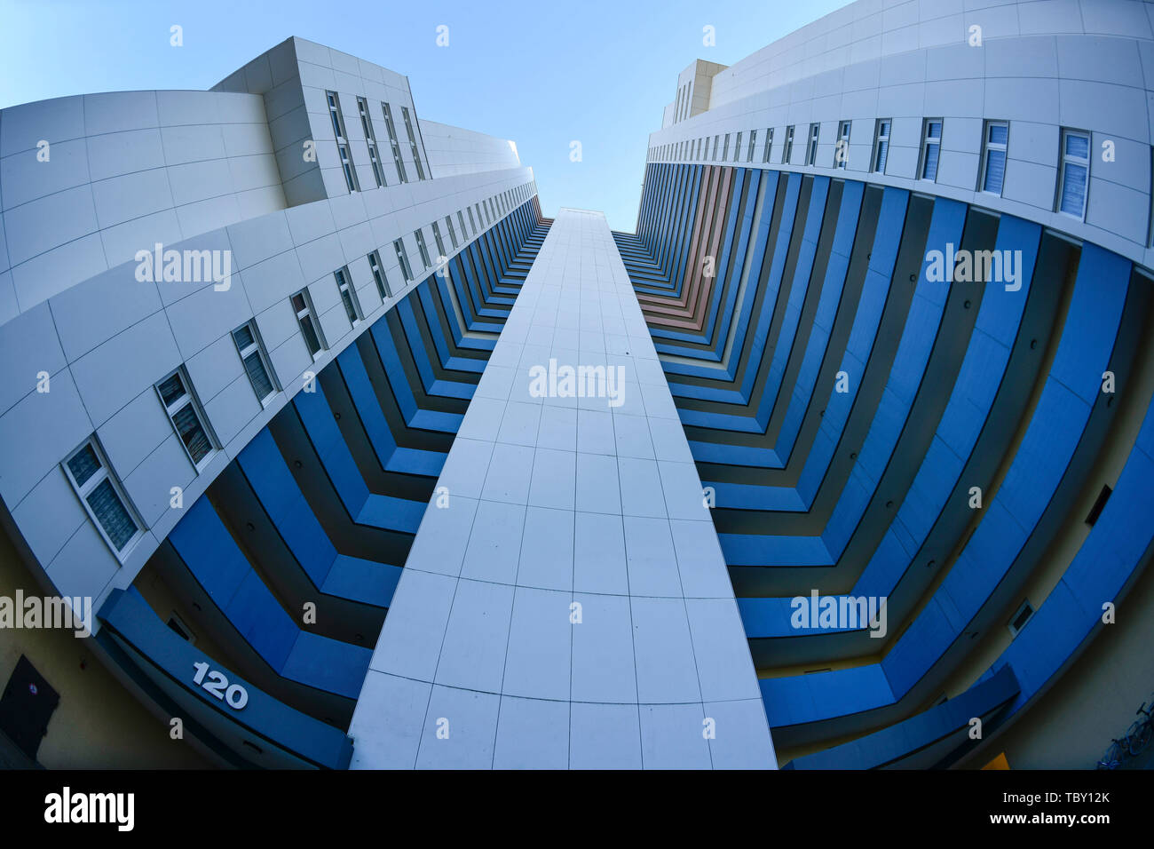 Tower Block ideal, Fritz Erler Allee 120, Gropiusstadt, Neukölln, Berlin, Deutschland, Wohnhochhaus Ideal, Fritz-Erler-Allee 120, Deutschland Stockfoto