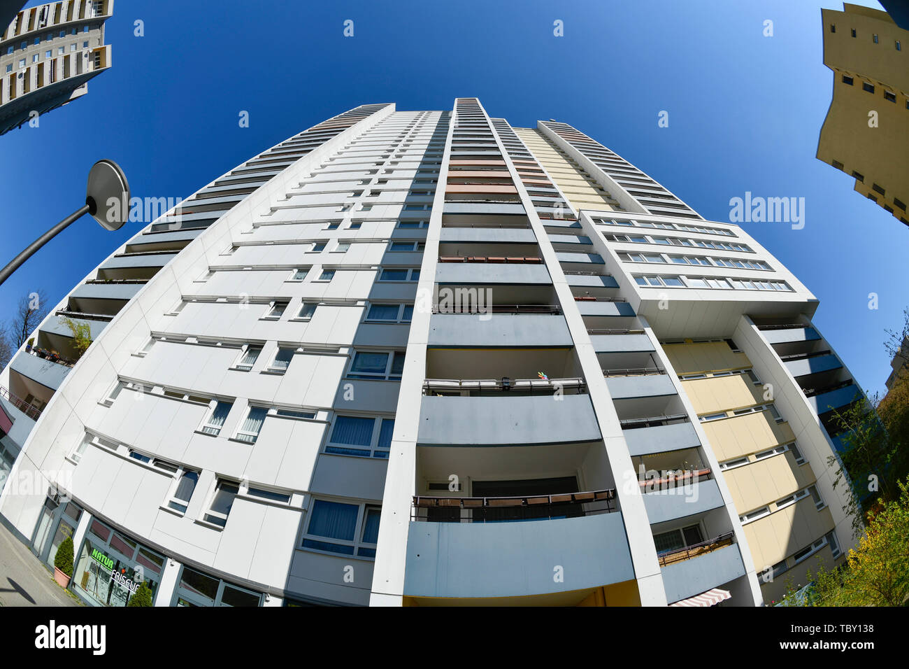 Tower Block ideal, Fritz Erler Allee 120, Gropiusstadt, Neukölln, Berlin, Deutschland, Wohnhochhaus Ideal, Fritz-Erler-Allee 120, Deutschland Stockfoto