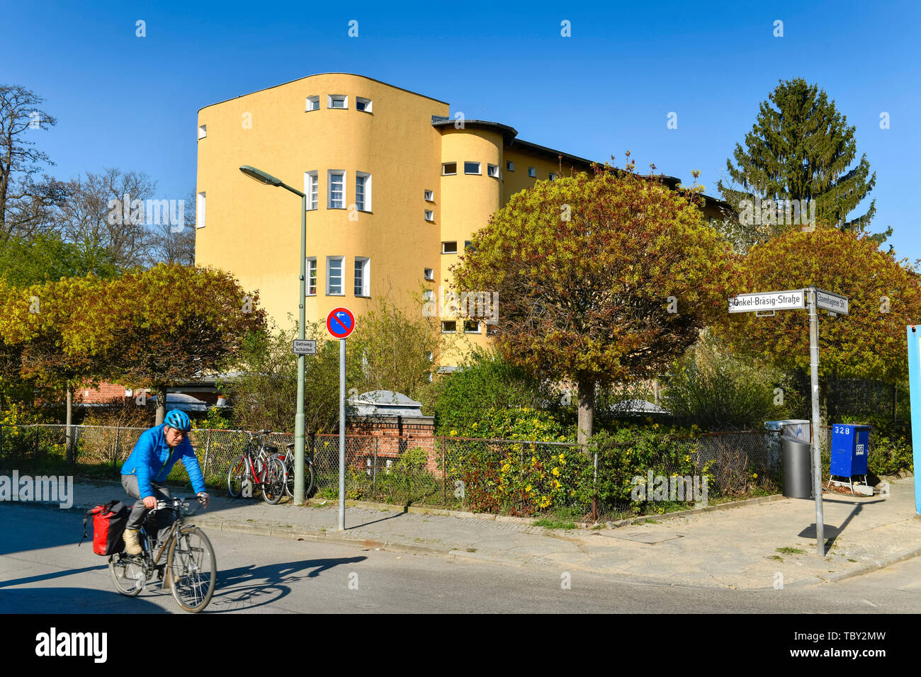 Wohnhäuser, Onkel Bräsig Street, Stavenhagener Straße, Hufeisen Siedlung, Britz, Neukölln, Berlin, Deutschland, Wohnhäuser, Onkel-Bräsig-Straße, Stockfoto