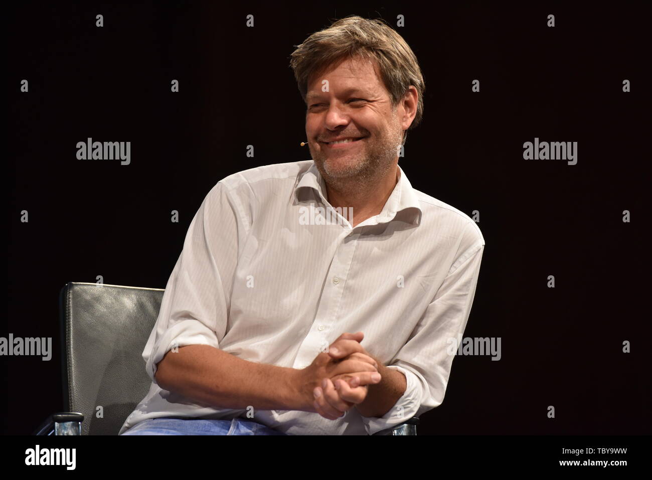 Köln, Deutschland. 03 Juni, 2019. Der Autor und Grüne Politiker Robert Habeck liest und diskutiert Am 7. phil. Köln, die größte deutsche Philosophie Festival. Credit: Horst Galuschka/dpa/Horst Galuschka dpa/Alamy leben Nachrichten Stockfoto
