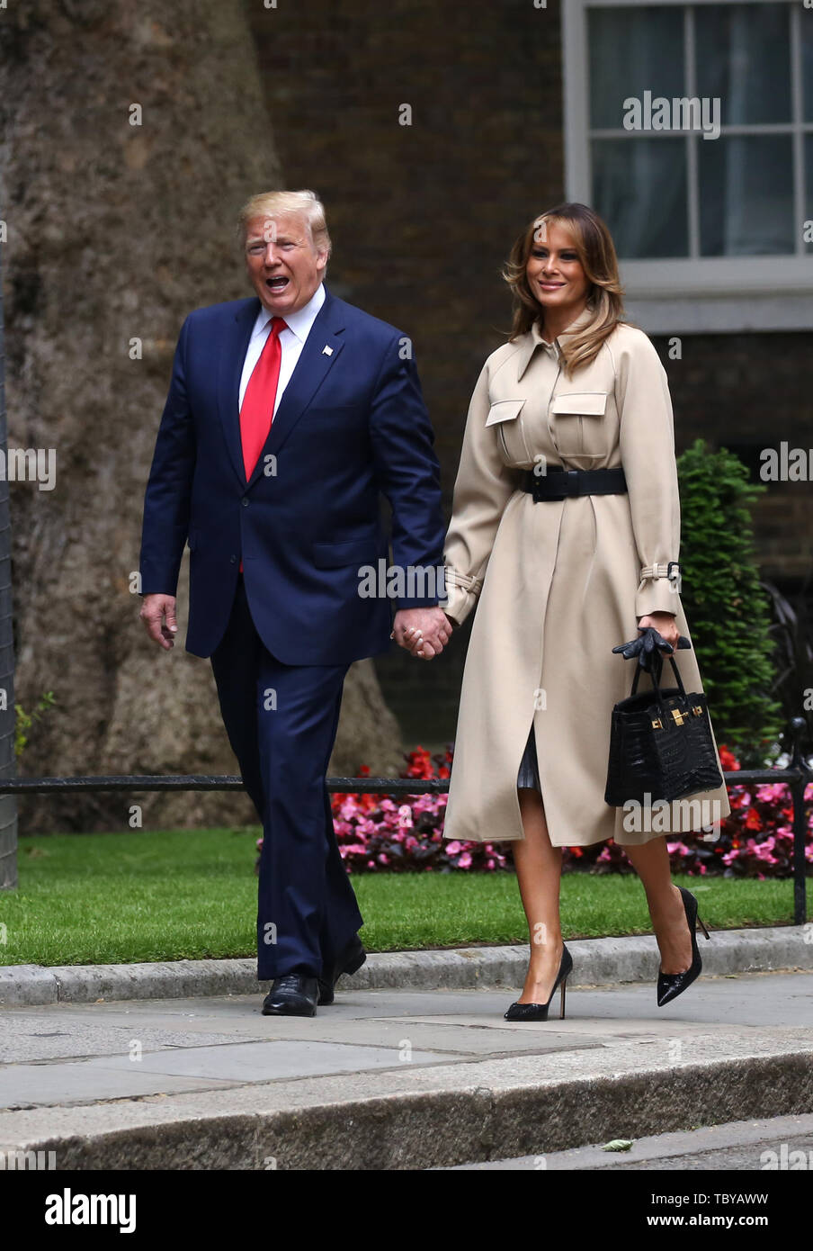 London, Großbritannien. 04 Juni, 2019. Donald Trump (Präsident der Usa), und die Erste Dame Melania Trump, sind in der Downing Street von Theresa Mai begrüßt (Premierminister von Großbritannien), und ihr Ehemann Philip kann. Der Präsident traf der Ministerpräsident bei seinem Staatsbesuch in Großbritannien. Donald Trump, Staatsbesuch, die Downing Street, London, UK am 4. Juni 2019. Credit: Paul Marriott/Alamy leben Nachrichten Stockfoto