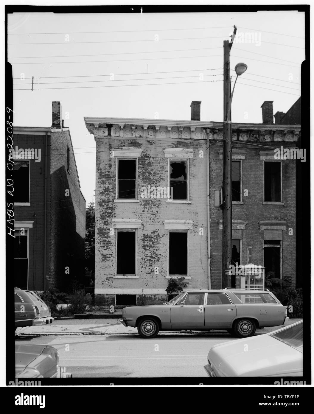 Norden (VORNE) ELEVATION, 511 8th Street 8 Street District, West 8, John und West 7 Straßen, Cincinnati, Hamilton County, OH Stockfoto