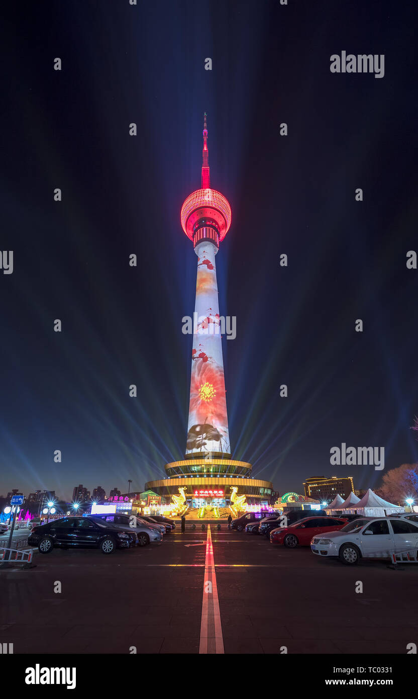 2018-2019, zentrale Radio- und TV-Turm neues Jahr Licht zeigen Stockfoto
