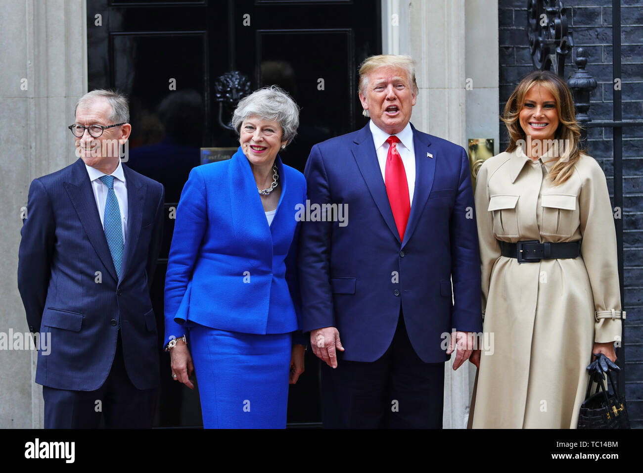 (Von links nach rechts) Philip und Premierminister Theresa May begrüßt US-Präsident Donald Trump und First Lady Melania Trump Downing Street, London, am zweiten Tag seines Staatsbesuchs in Großbritannien. Stockfoto