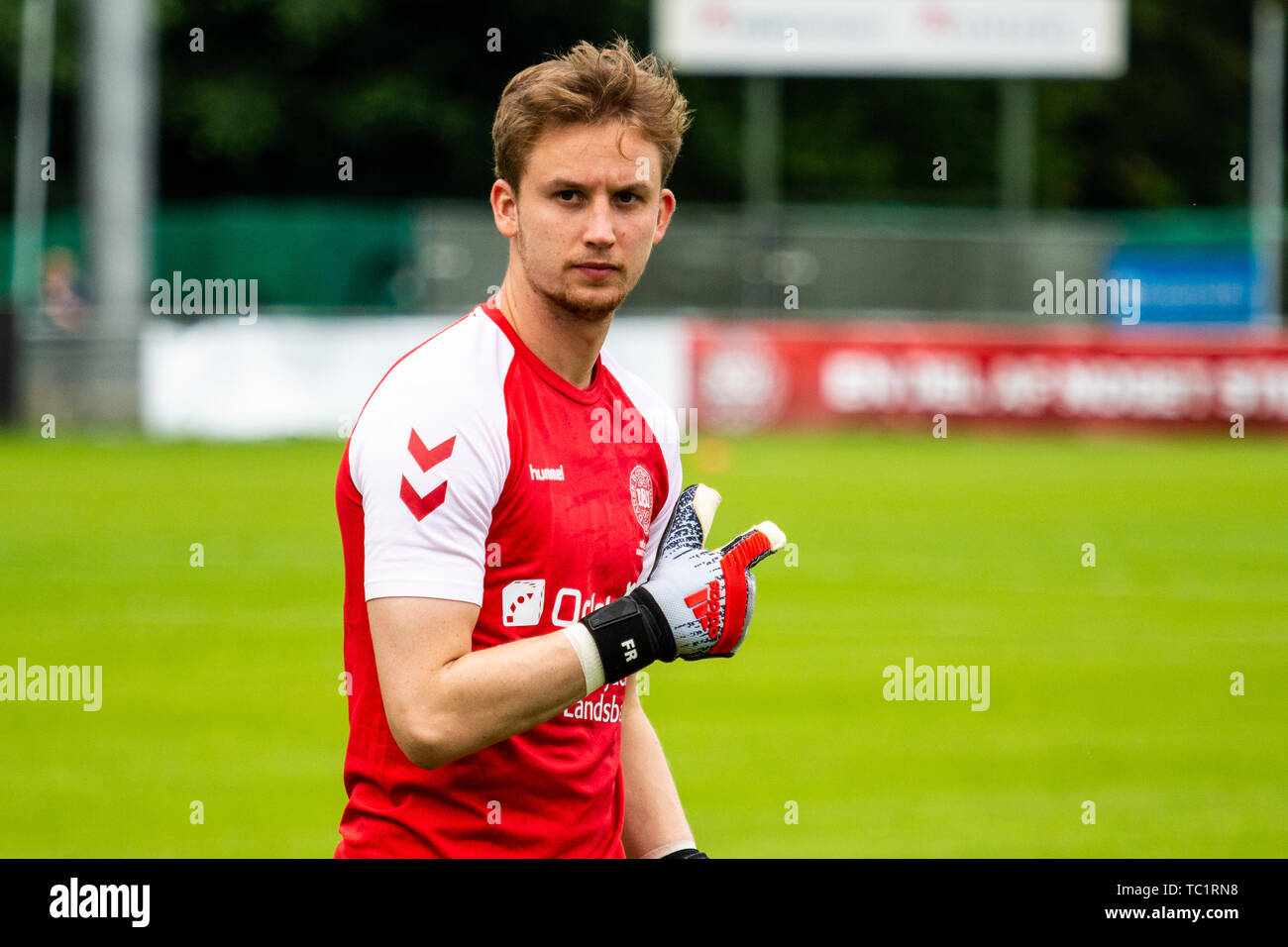 Dänemark, Helsingor - Juni 3, 2019. Torwart Frederik Rønnow der dänischen Fußball-Nationalmannschaft gesehen während der Ausbildung vor der EURO 2020 Qualifikationsspiele gegen Irland und Georgien in Gruppe D (Foto: Gonzales Foto - Dejan Obretkovic). Stockfoto