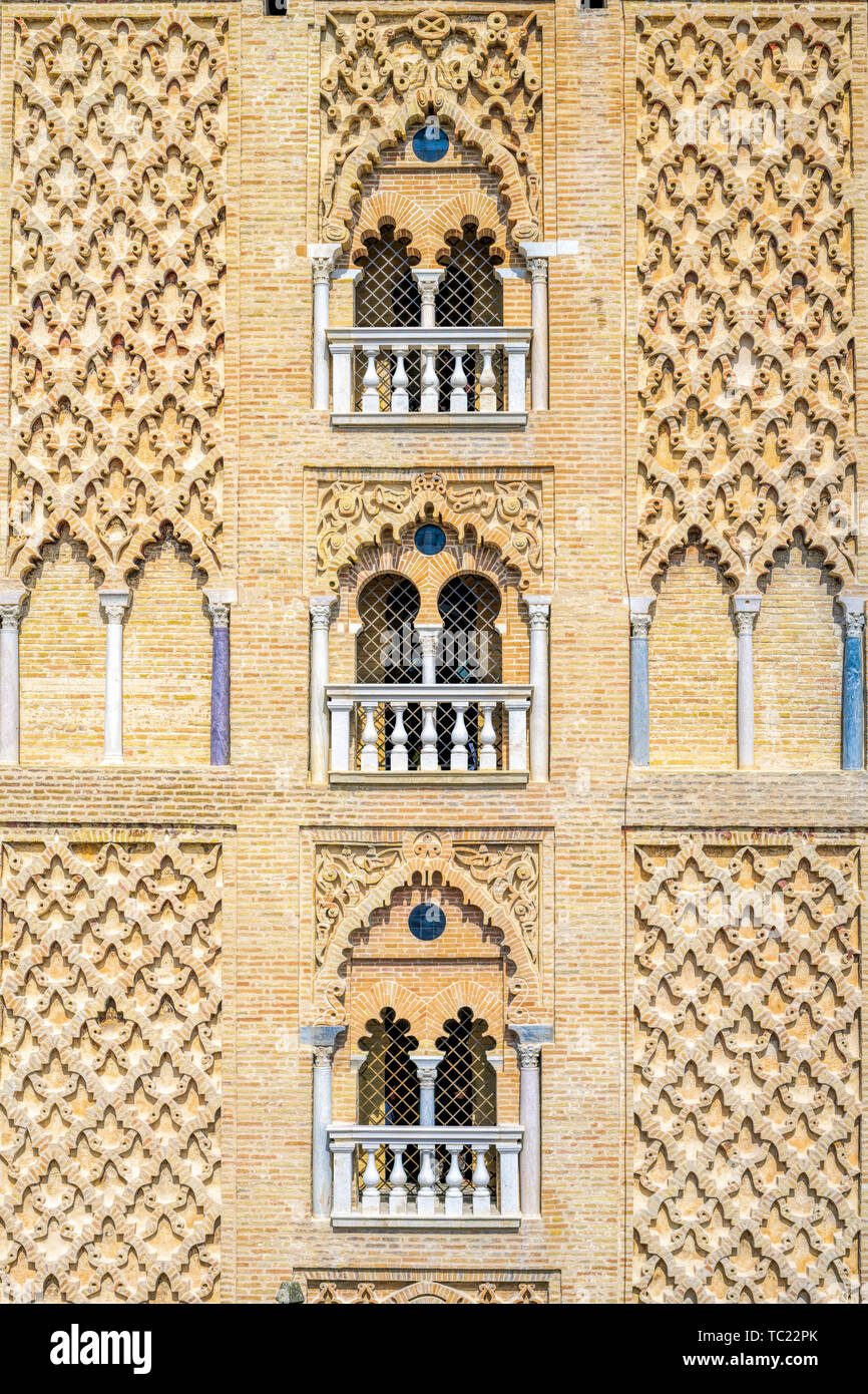 Von der Südseite der Giralda Turm, Sevilla, Spanien Detail. Stockfoto