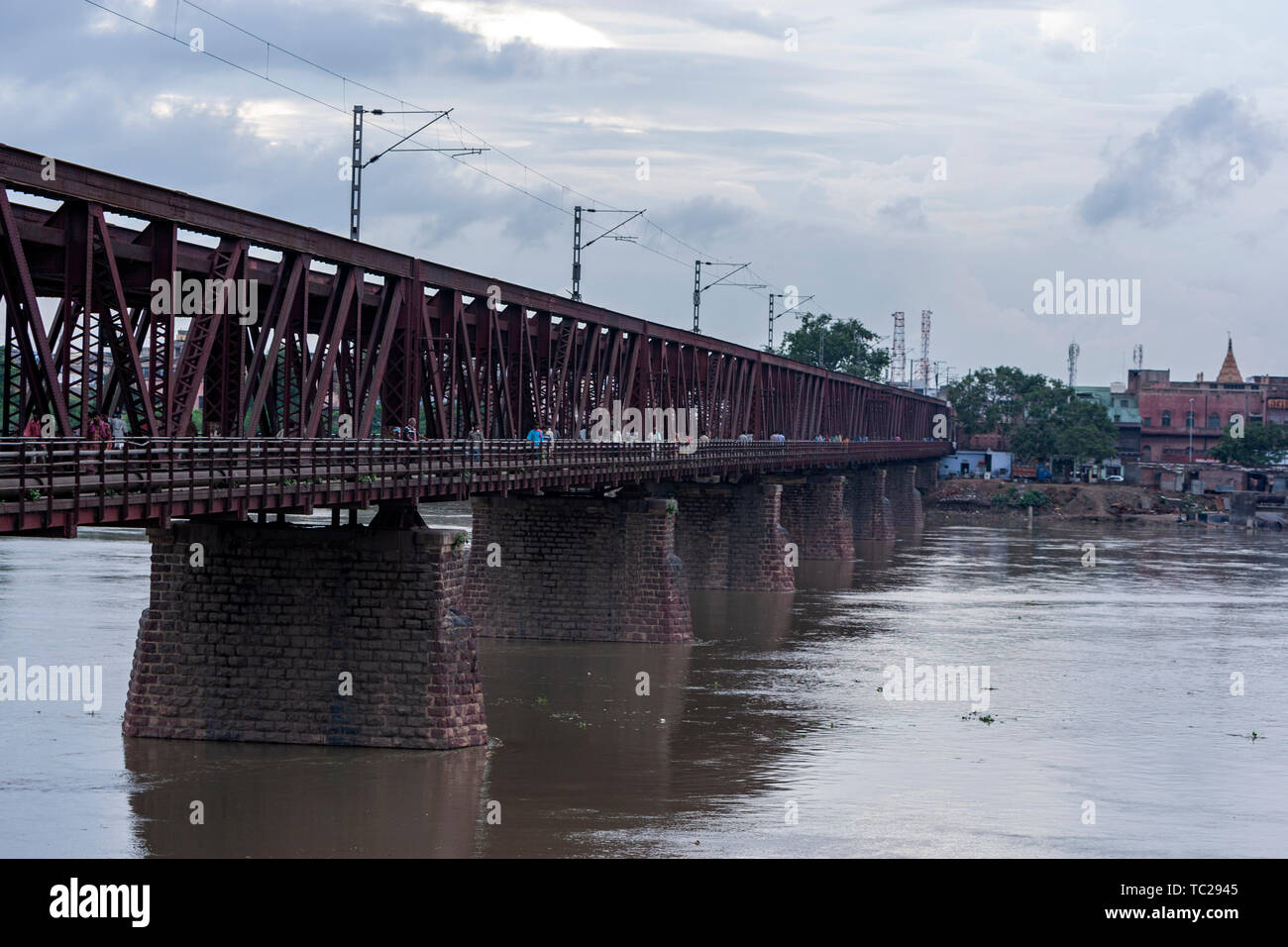 Ambedkar Brücke Yamuna-fluss, Agra, Uttar Pradesh, Indien Stockfoto