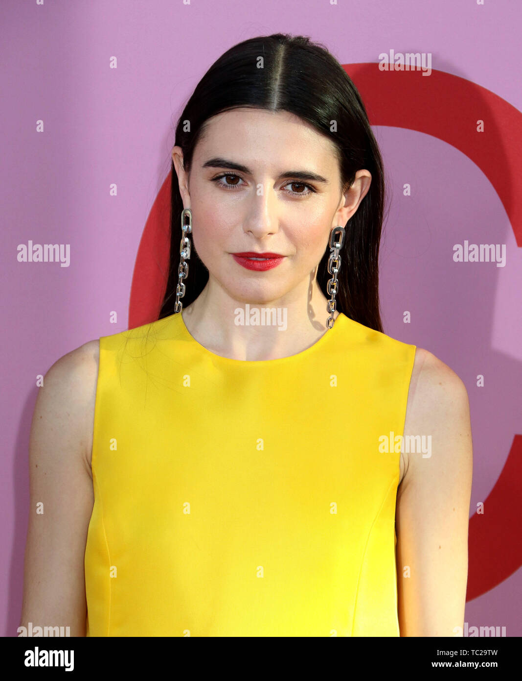 Juni 3, 2019 - New York City, New York, USA - Schauspielerin Marianne RENDON besucht die 2019 CFDA Fashion Awards im Brooklyn Museum statt. (Bild: © Nancy Kaszerman/ZUMA Draht) Stockfoto