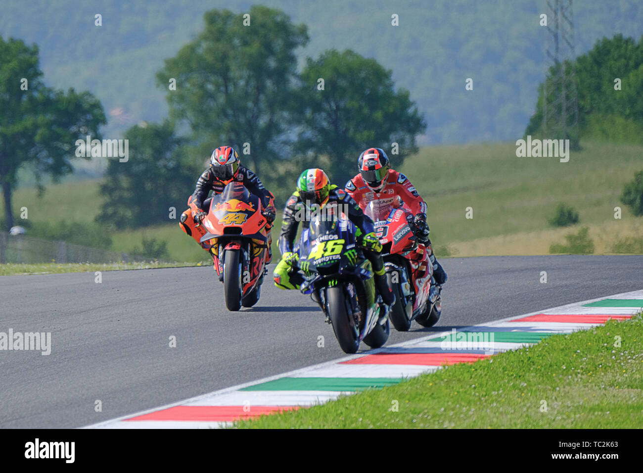 SCARPERIA, FIRENZE Italien am 1. Juni 2019 Valentino Rossi (46) von Italien und Monster Energy Yamaha MotoGP in Aktion während der 2019 Grand Prix von Italien in Mugello am 1. Juni 2019 (Foto von Marco Iorio) Stockfoto
