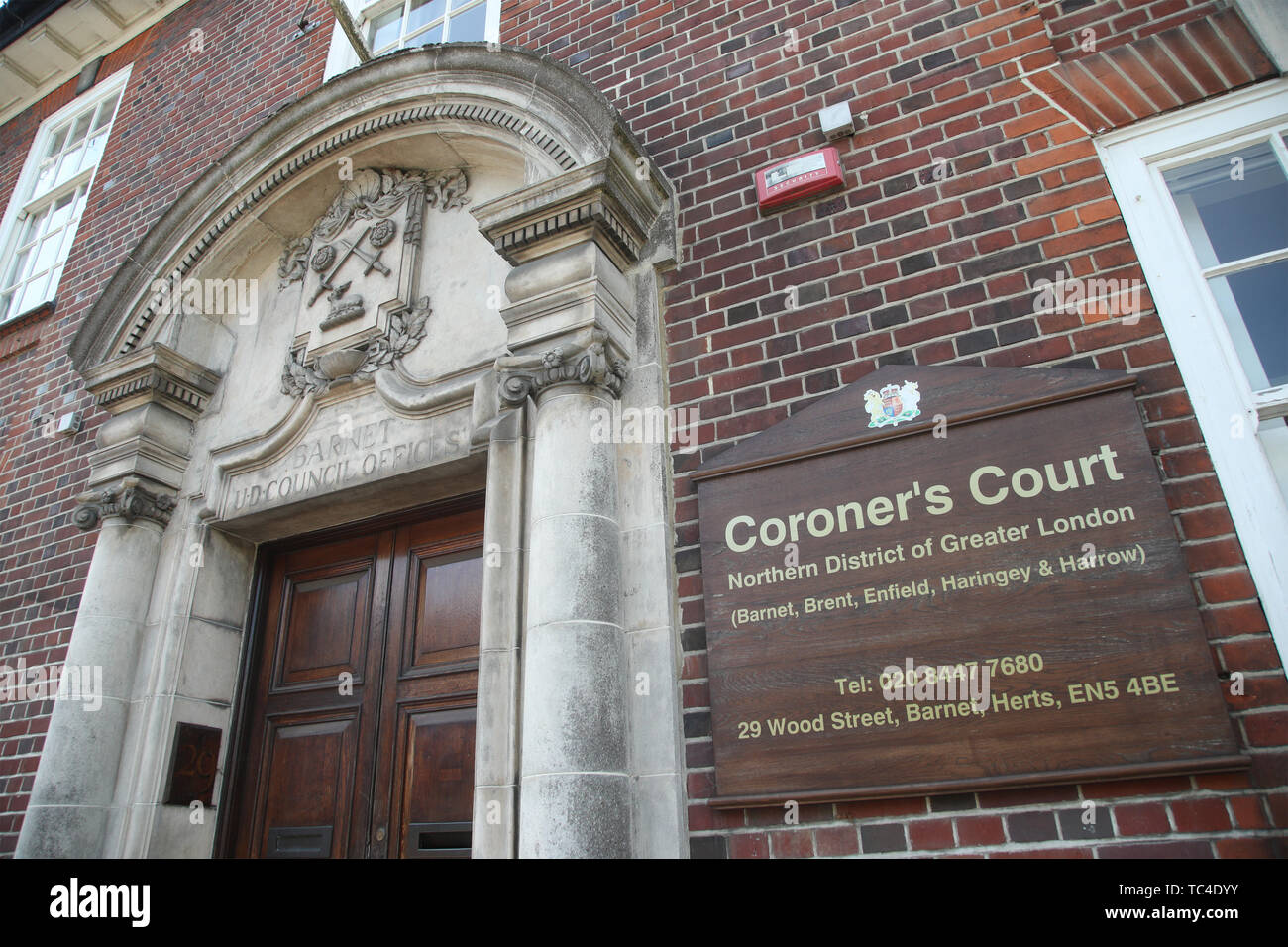Barnett Coroner's Court, wo die Untersuchung in den Tod von Mike Thalassitis geöffnet wird. Stockfoto