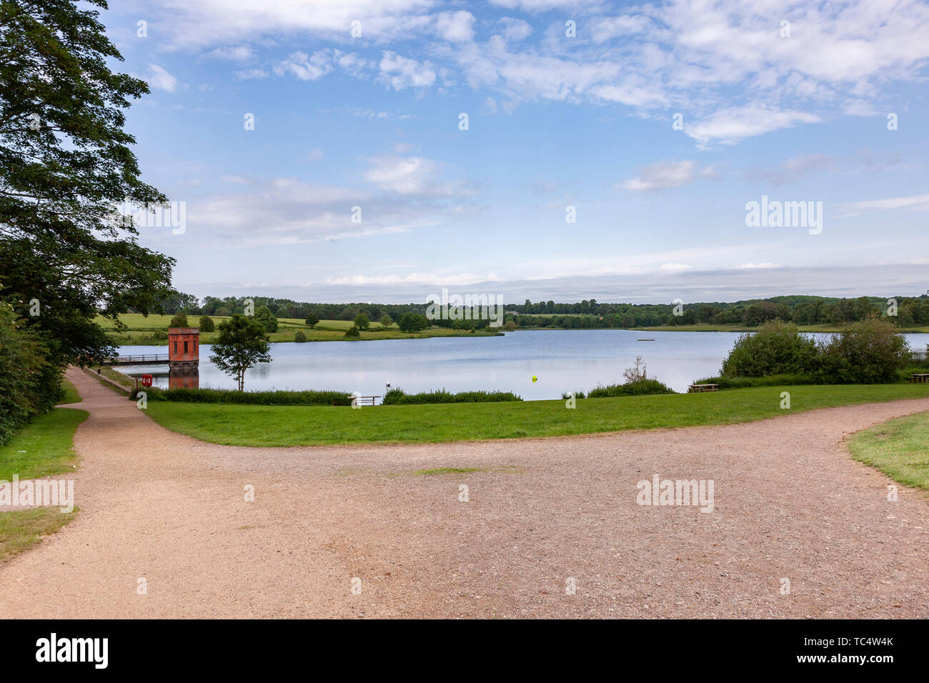 Edwarding Wasserturm in Sywell Country Park, Northamptonshire, Großbritannien. Stockfoto