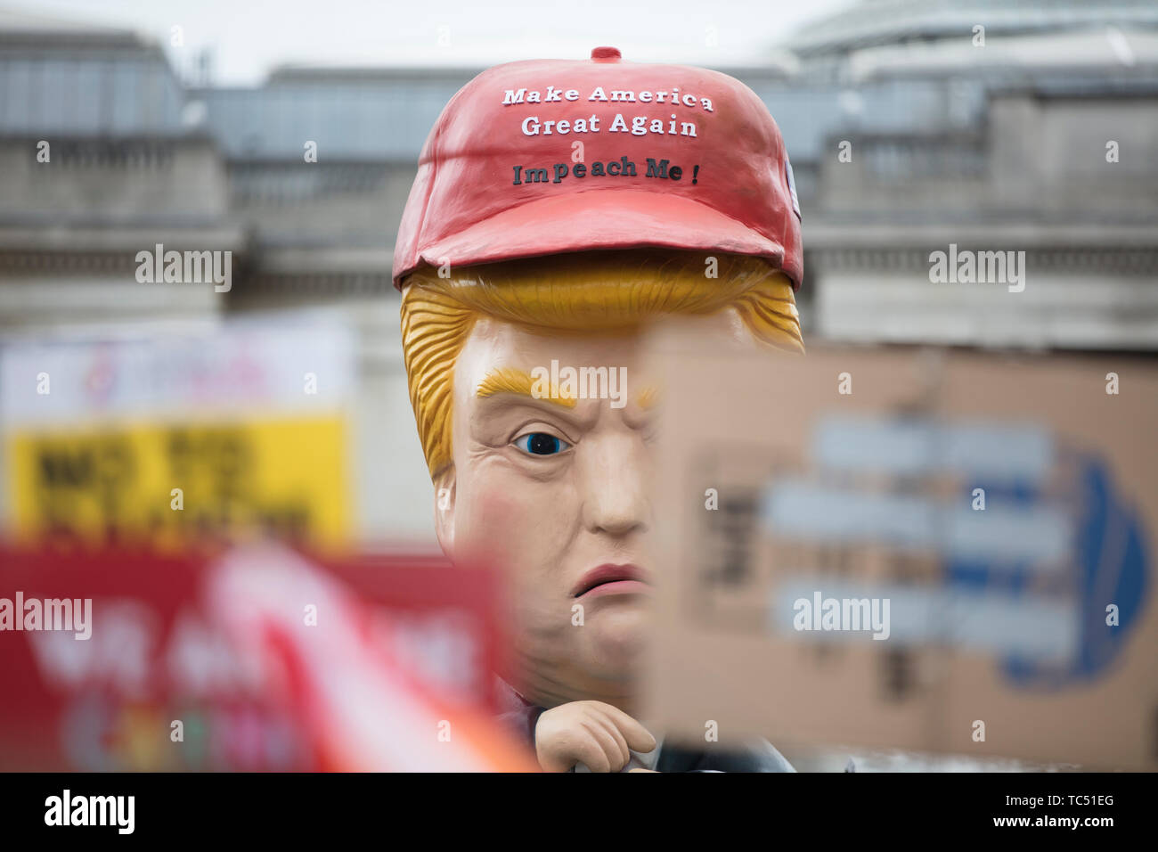 LONDON, Großbritannien - 4 Juni, 2019: eine politische Satire Skulptur von Donald Trump an eine anti Trump März in London Stockfoto