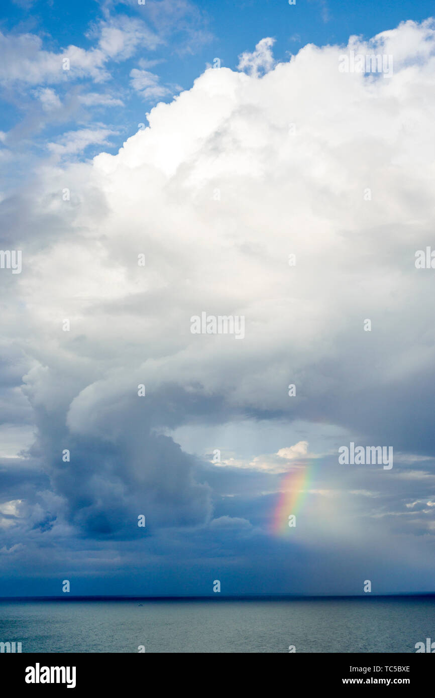 Miami Beach, Florida, Atlantischer Ozean, Wasserwolken, Regenbogenhimmel, FL190228082 Stockfoto