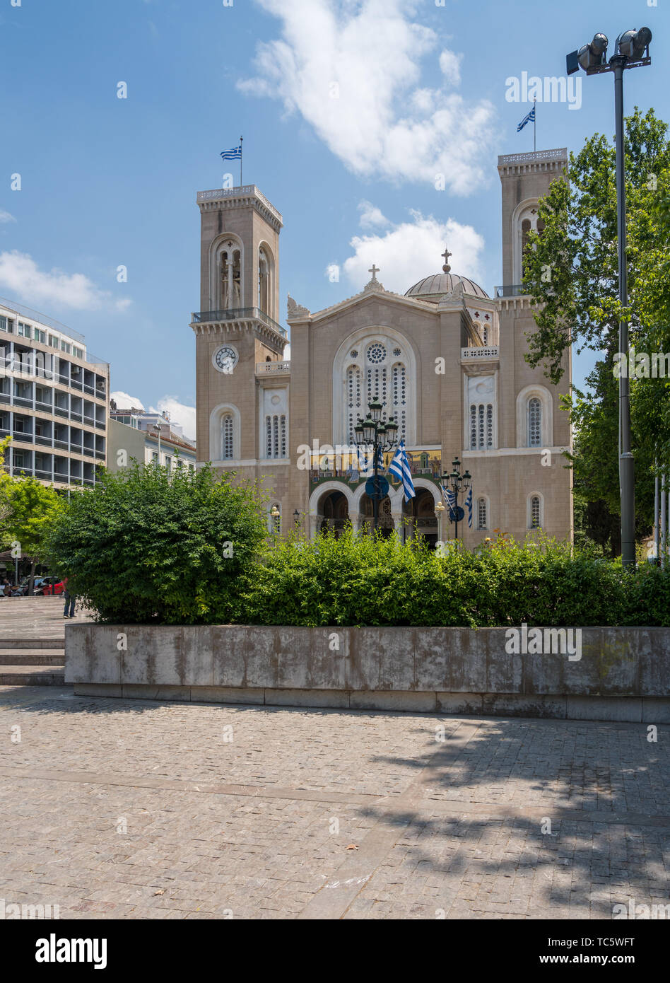 Die Außenseite des Metropoliten der griechisch-orthodoxen Kathedrale in Athen Stockfoto