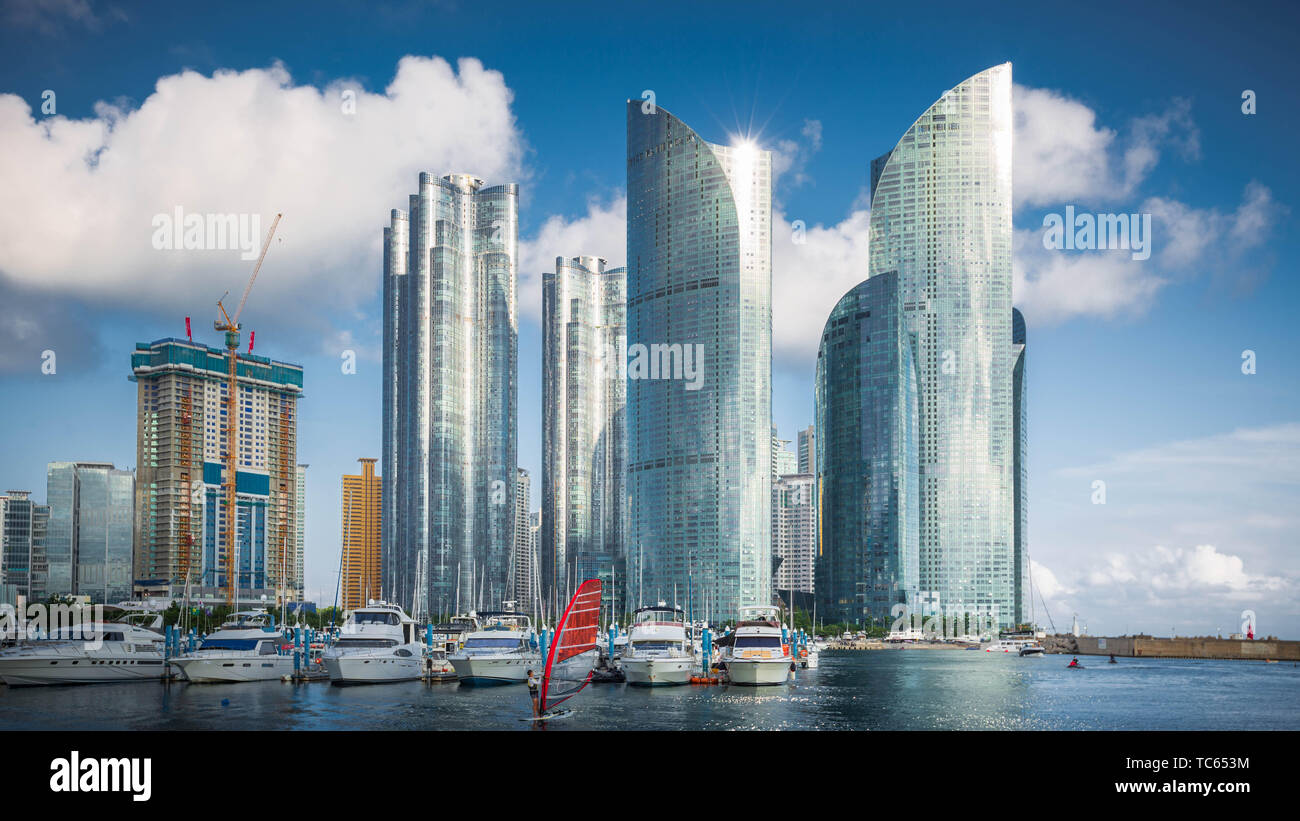 Busan City Skyline und Wolkenkratzer in den Haeundae Bezirk., Südkorea. Stockfoto