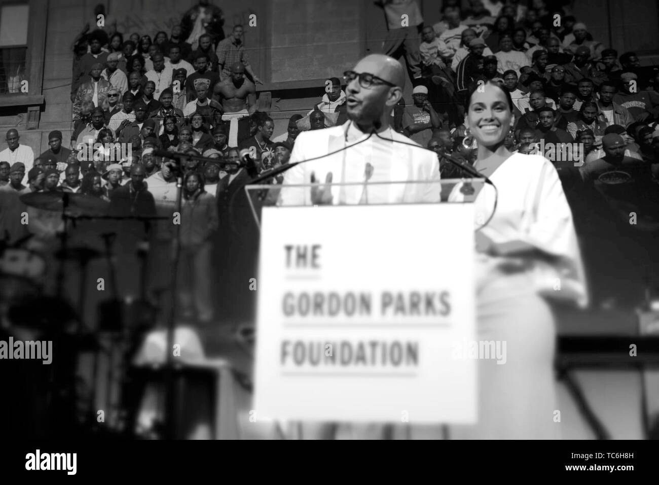 New York, New York, USA. 4. Juni, 2019. (L-R) Musik Produzent Swizz Beatz aka Kasseem Dean besucht die 2019 Gordon Parks Foundation Awards Abendessen und Auktion Innen feiert die Kunst & soziale Gerechtigkeit an Cipriani 42nd Street am 4. Juni 2019 in New York City statt. Quelle: MPI 43/Media Punch/Alamy leben Nachrichten Stockfoto