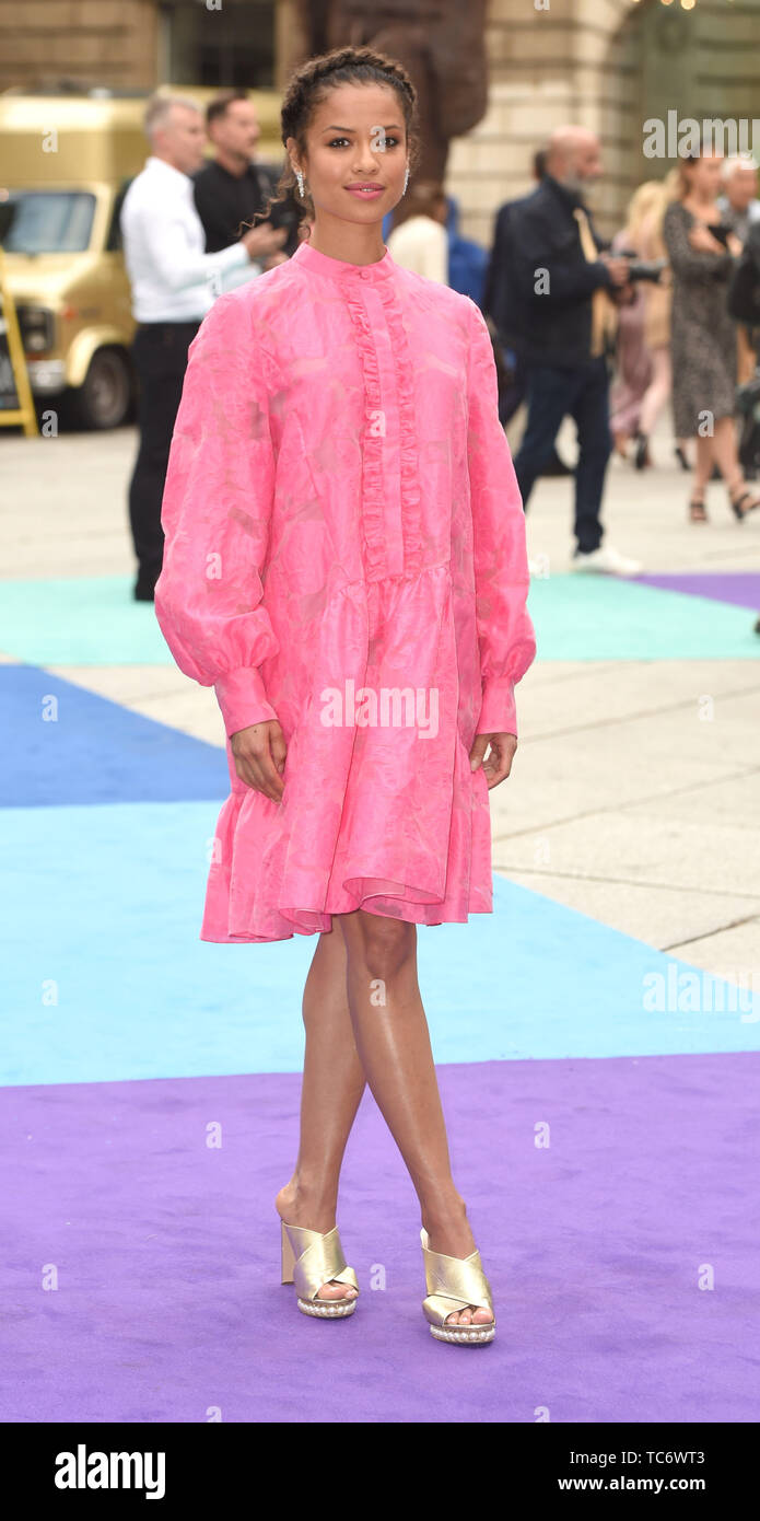 Foto © gutgeschrieben werden Alpha Presse 079965 04/06/2019 Gugu Mbatha Raw Königlichen Akademie der Künste Sommer Ausstellung Vorschau Party 2019 in London Stockfoto