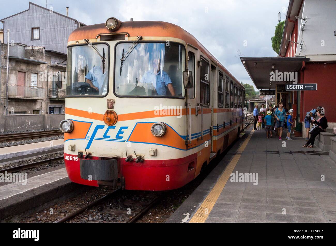 Zug, Randazzo, Ferrovia Circumetnea, Catania, Sizilien, Italien