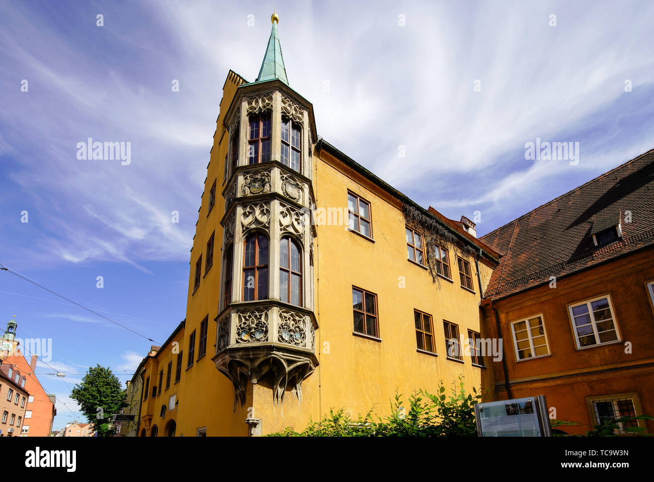 Die Fuggerei oder Augusta-Unterkunft ist das älteste Beispiel in der Welt des noch bestehenden Sozialwohnheimen. Gefördert 1521 von Jacob Fugger der Jüngere, Stockfoto