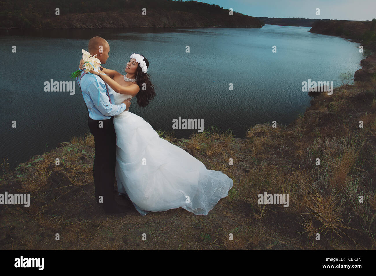 Vintage Hochzeit auf dem Fluss Stockfoto