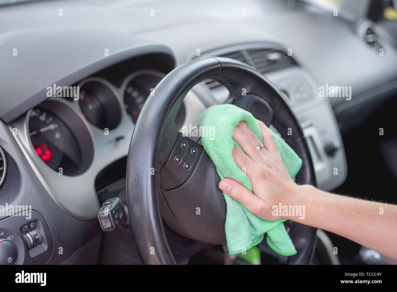 Woman Interior Car Cleaning Stockfotos Woman Interior Car