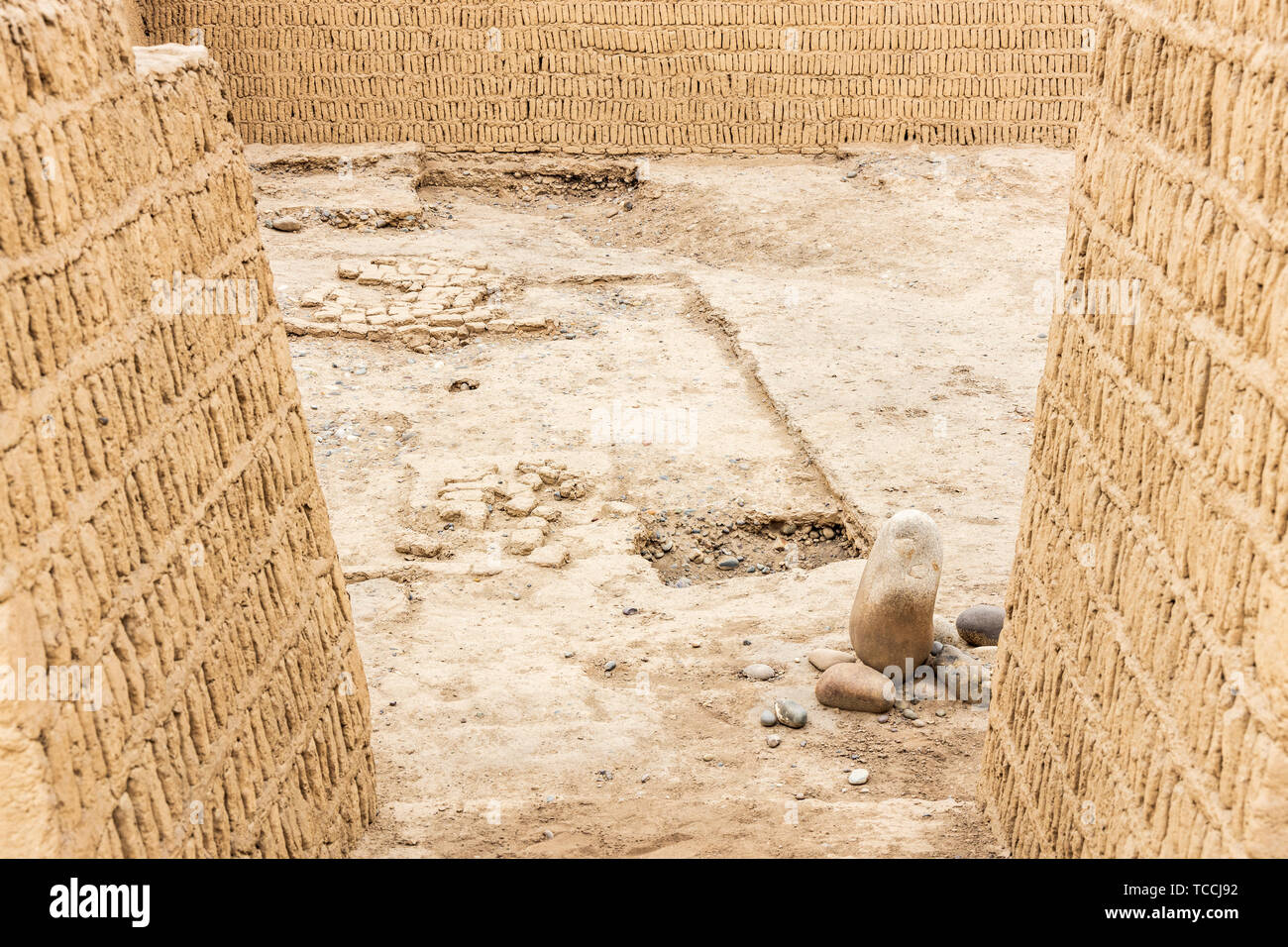 Huaca Pucllana, pre Columbian, pre Inca, Pyramide Tempel, Grab- und Verwaltungszentrum, Frosch geformt, adobe Damm, und Museum. Archäologische Stätte in Stockfoto