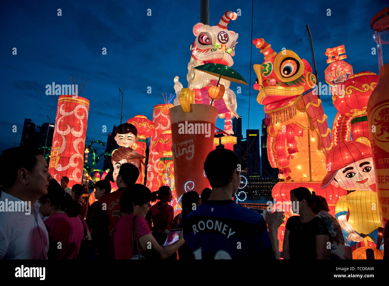 Das chinesische Neujahr Fluss Hongbao Festival an der Marina Bay schwimmende Plattform, Singapur Stockfoto