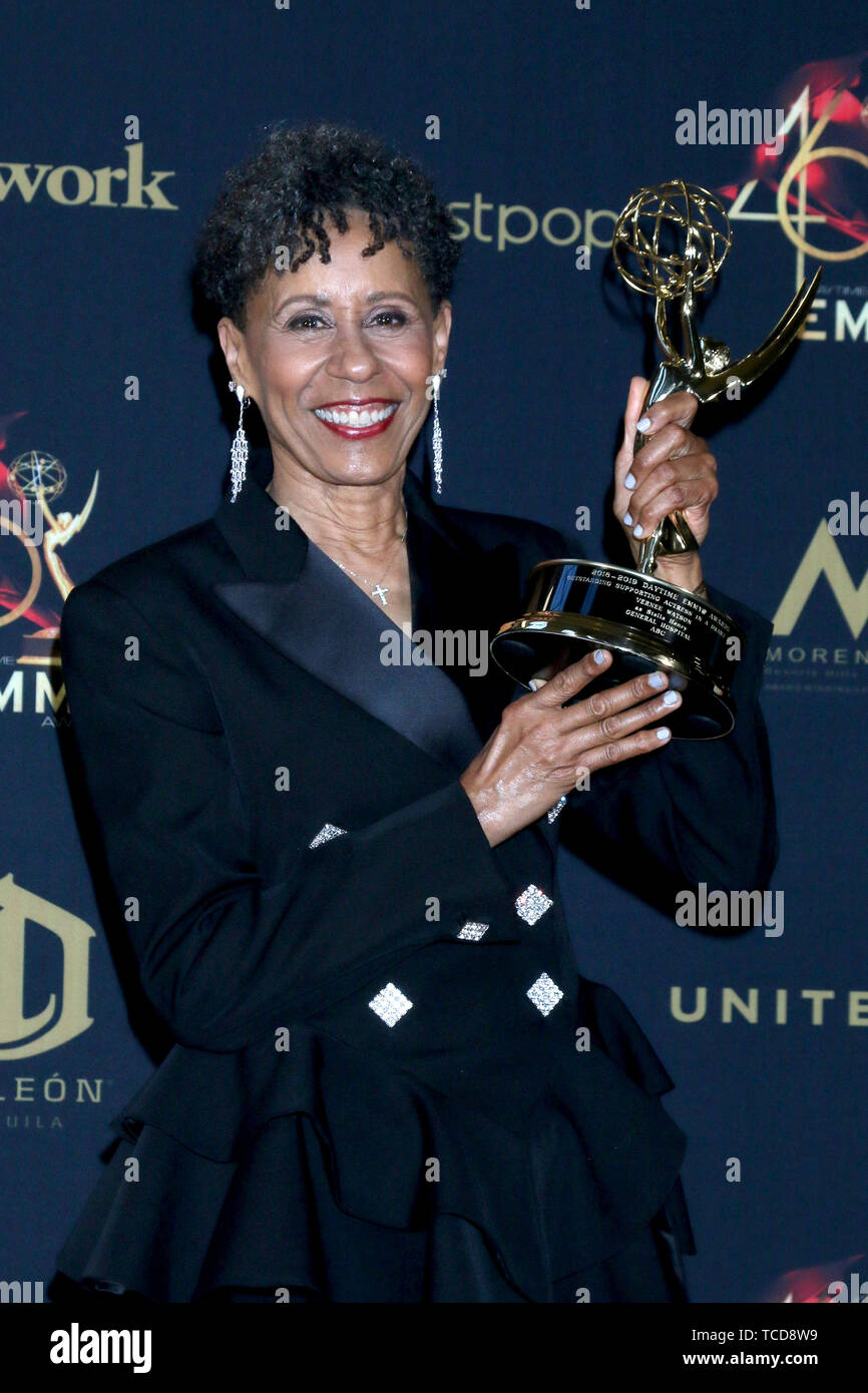 2019 Daytime Emmy Awards in Pasadena Convention Center am 5. Mai 2019 in Pasadena, CA bietet: Vernee Watson Wo: Pasadena, Kalifornien, USA, wenn: 05. Mai 2019 Credit: Nicky Nelson/WENN.com Stockfoto