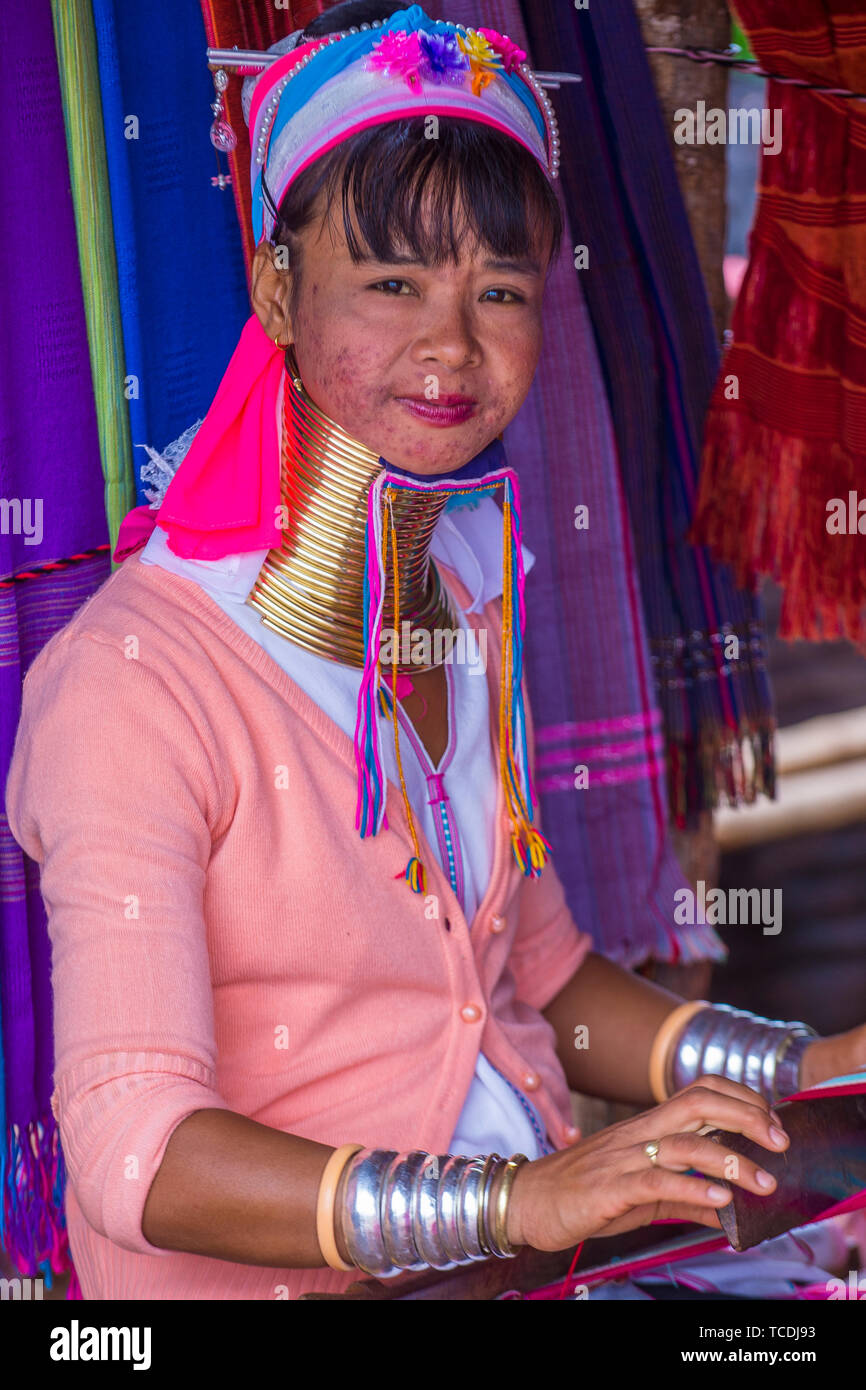 Portrait von Kayan Stammes Frau in Kayan Staat Myanmar Stockfoto