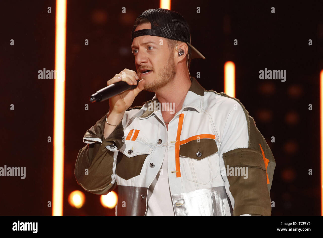 Juni 6, 2019 - Nashville, Tennessee, USA - 06. Juni 2019 - Nashville, Tennessee - Florida Georgia. Bryan Kelley. 2019 CMA Music Fest abendliches Konzert statt bei Nissan Stadium. Foto: Friedrich Breedon/AdMedia (Credit Bild: © Friedrich Breedon/AdMedia über ZUMA Draht) Stockfoto