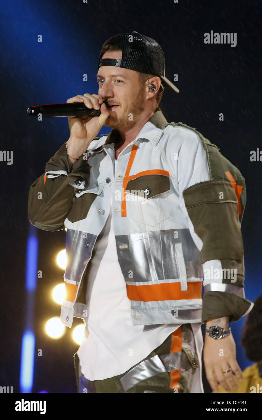 Juni 6, 2019 - Nashville, Tennessee, USA - 06. Juni 2019 - Nashville, Tennessee - Florida Georgia. Bryan Kelley. 2019 CMA Music Fest abendliches Konzert statt bei Nissan Stadium. Foto: Friedrich Breedon/AdMedia (Credit Bild: © Friedrich Breedon/AdMedia über ZUMA Draht) Stockfoto