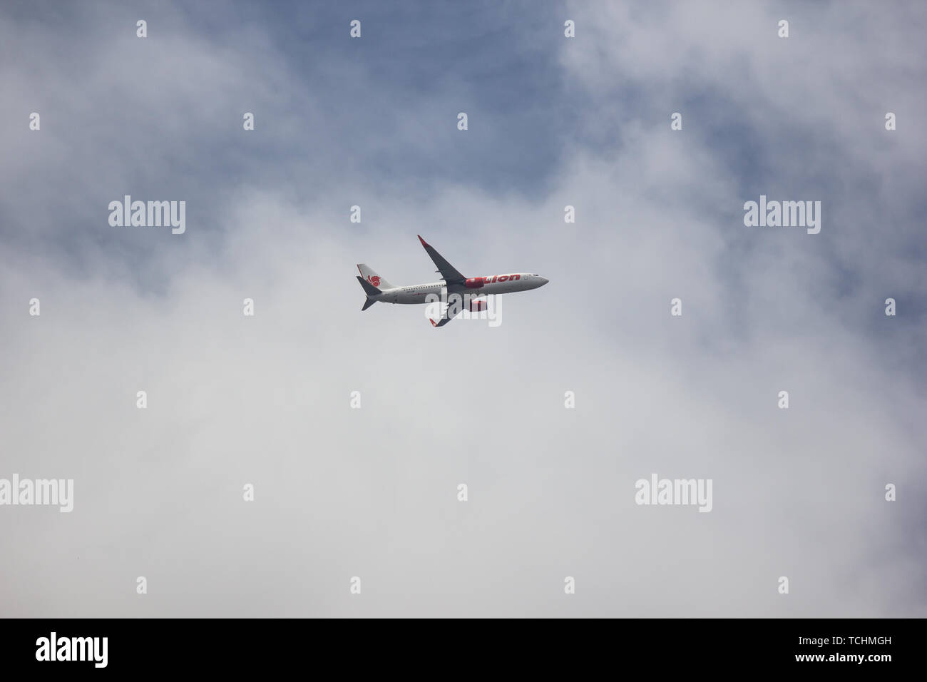 Chiangmai, Thailand - 3. Juni 2019: HS-LUP Boeing 737-800 der Thai lionair Airline. Von Chiangmai Flughafen in Bangkok. Stockfoto