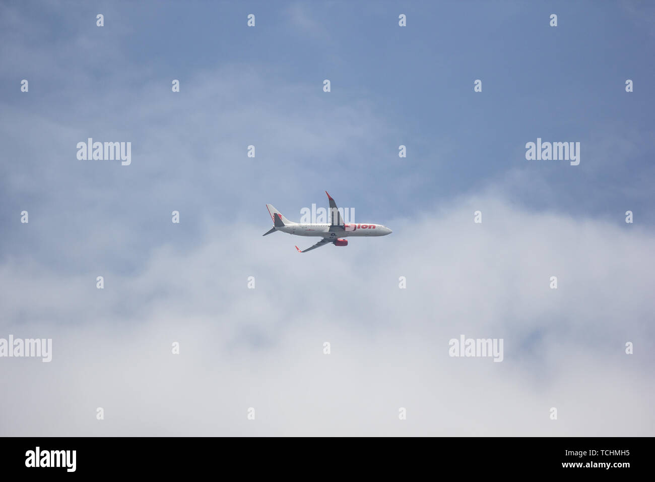 Chiangmai, Thailand - 3. Juni 2019: HS-LUP Boeing 737-800 der Thai lionair Airline. Von Chiangmai Flughafen in Bangkok. Stockfoto