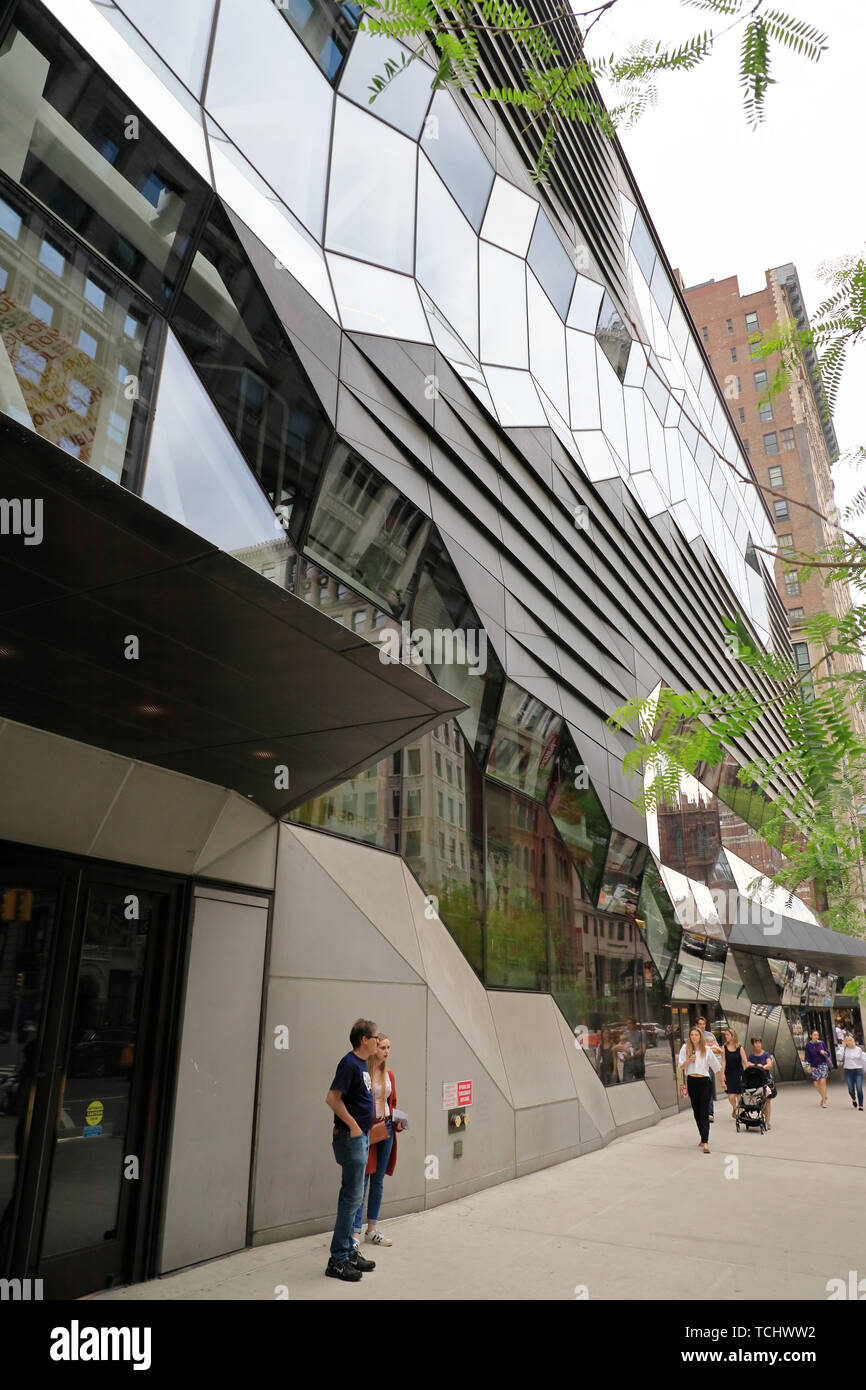 Außenansicht der Universität Zentrum der New School University. Manhattan, New York City, USA. Stockfoto