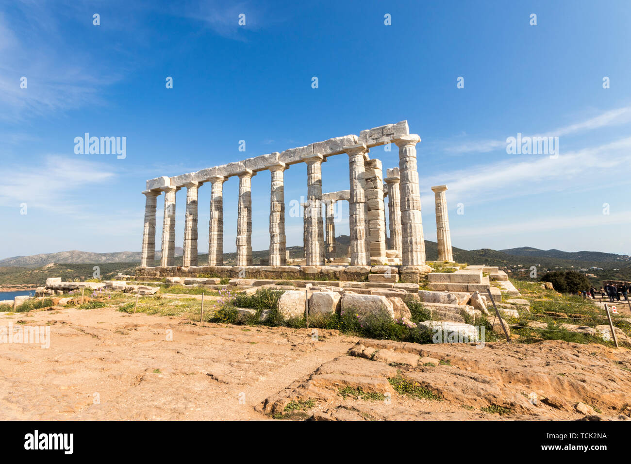 Sounion, Griechenland. Der Tempel des Poseidon, eine antike griechische Tempel und eine der wichtigsten Sehenswürdigkeiten des Goldenen Zeitalters von Athen am Kap Sounion errichtet Stockfoto