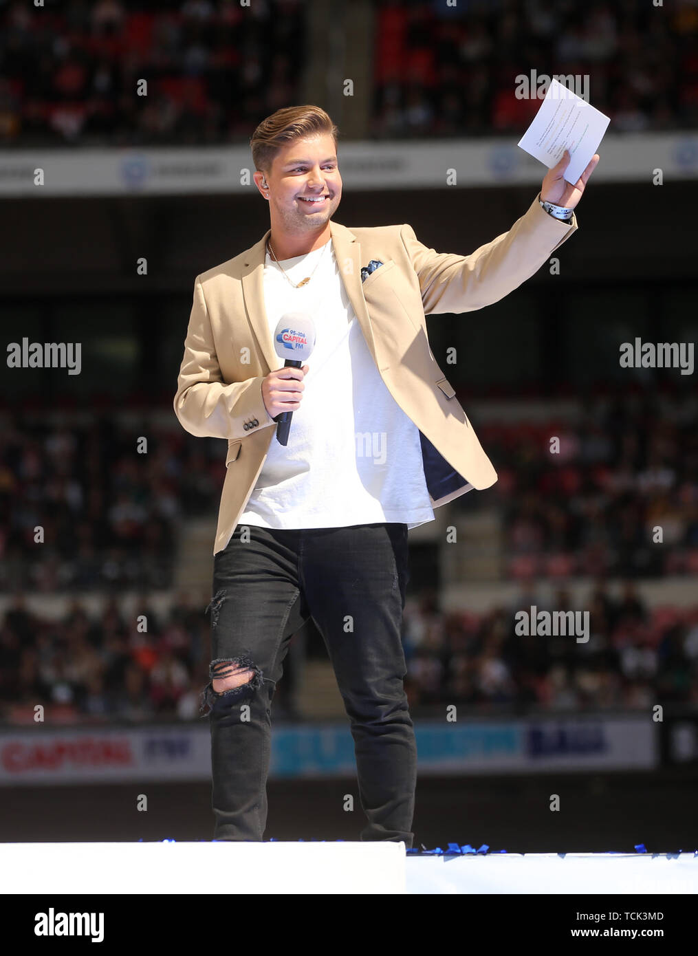 Sonny Jay auf der Bühne während der Sommerzeit Ball. Größten Stars der Welt live für 80.000 Kapital Zuhörer im Wembley Stadion auf der größten Sommerfest in Großbritannien. PRESS ASSOCIATION FOTO. Bild Datum: Samstag, 8. Juni 2019. Photo Credit: Isabel Infantes/PA-Kabel Stockfoto