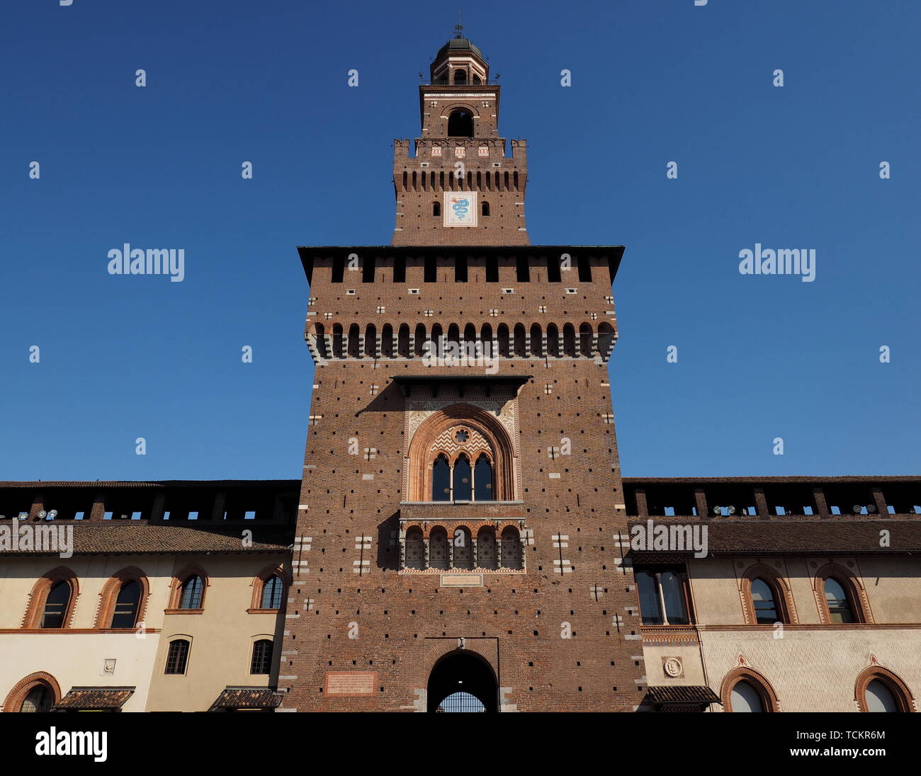 Mailand (Lombardei, Italien): interne Hof der mittelalterlichen Burg, bekannt als das Castello Sforzesco (am Ende des 15. Jahrhunderts gebaut). Stockfoto