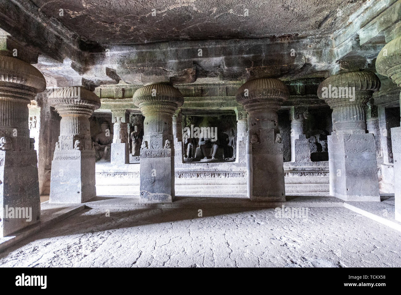 Höhle 2, Ellora Höhlen, Felsen - Kloster cut-Tempel Höhle, Aurangabad in Maharashtra, Indien. Stockfoto