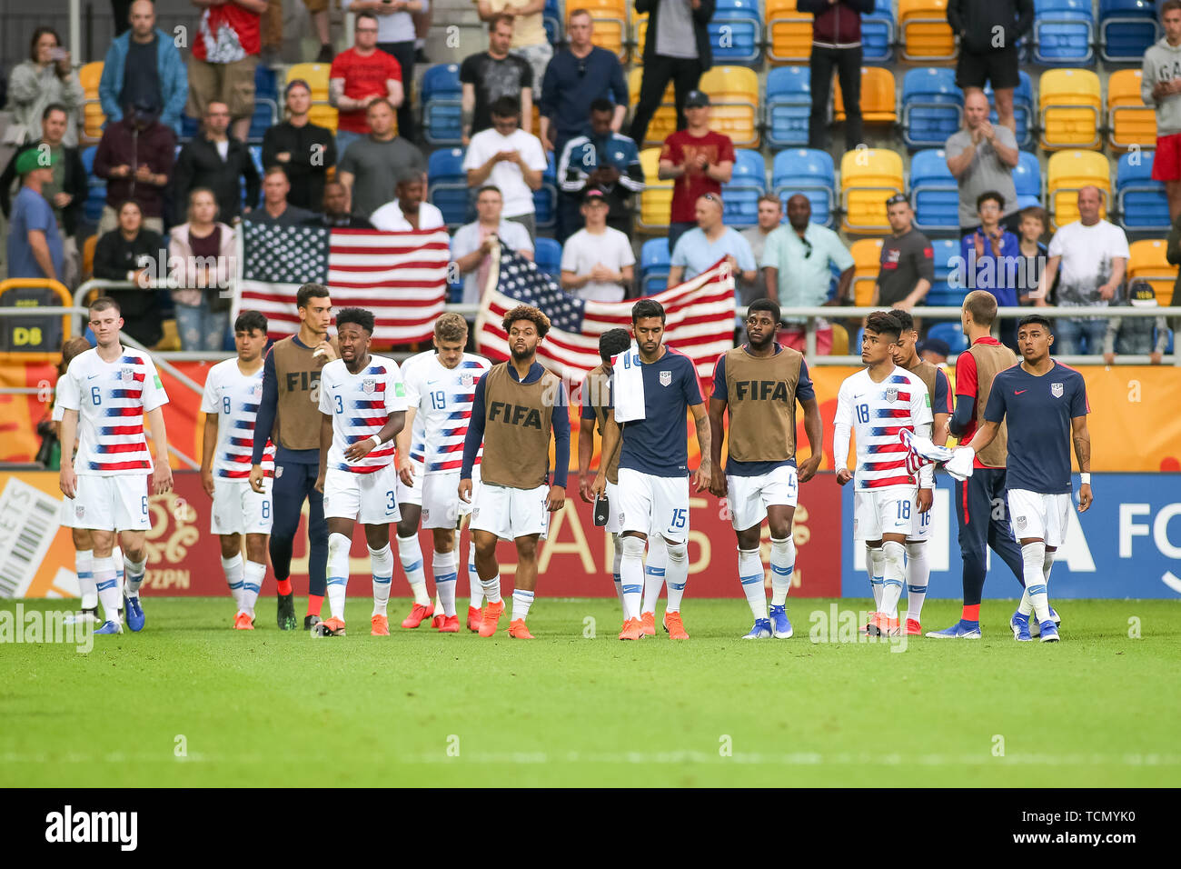 Gdynia, Polen, 8 Jun, 2019: Team USA werden gesehen, nach einem Treffen mit Anhänger während der FIFA U-20-Weltmeisterschaft Übereinstimmung zwischen den USA und Ecuador (Viertelfinale) in Gdynia. (Endstand 1:2; USA Ecuador) Credit: Tomasz Zasinski/Alamy leben Nachrichten Stockfoto