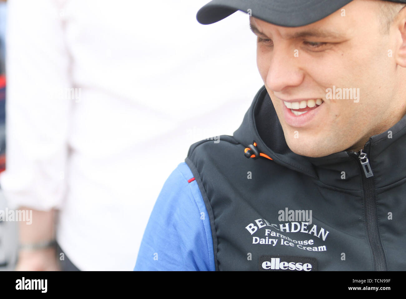 Silverstone, Großbritannien. 09 Juni, 2019. Beechdean AMR Treiber Marco Sørensen bei der britischen GT-Meisterschaft an der Silverstone Circuit, Silverstone, England am 9. Juni 2019. Foto von Jurek Biegus. Nur die redaktionelle Nutzung, eine Lizenz für die gewerbliche Nutzung erforderlich. Keine Verwendung in Wetten, Spiele oder einer einzelnen Verein/Liga/player Publikationen. Credit: UK Sport Pics Ltd/Alamy leben Nachrichten Stockfoto