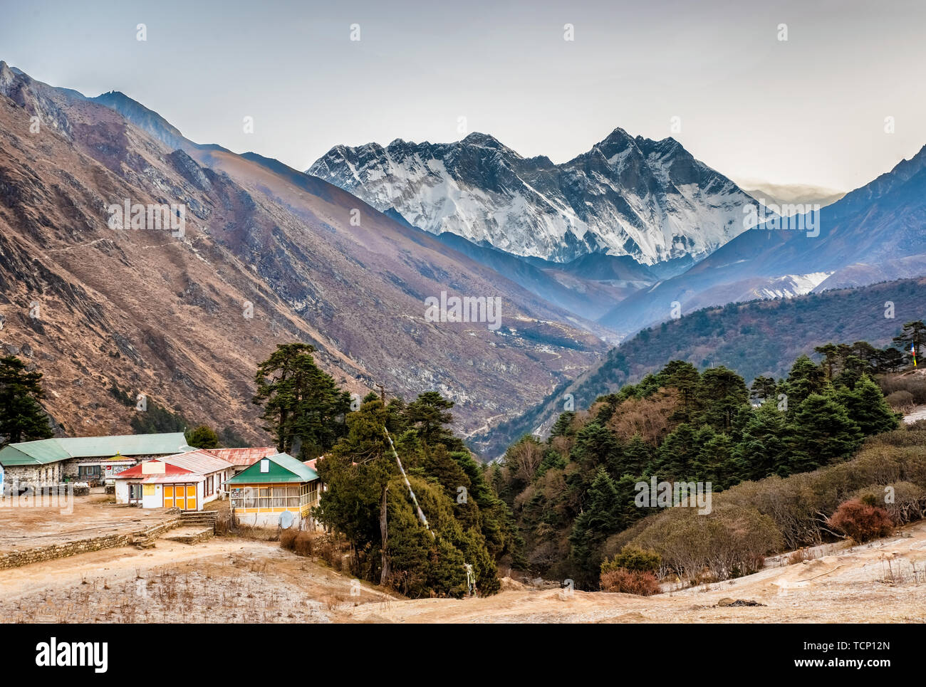 Blick auf Mt. Everest, Lhotse, Nuptse von tengboche auf dem Trek zum Everest Base Camp in Nepal. Stockfoto