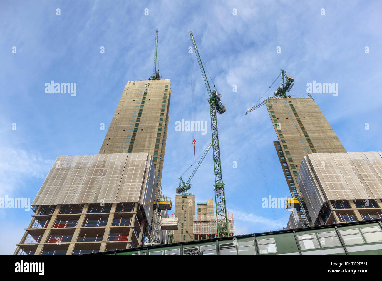 Kerne der neuen Hochhaus gemischte Verwendung Victoria Square retail Commercial Real Estate Development im Bau in Woking, Surrey, Großbritannien Stockfoto