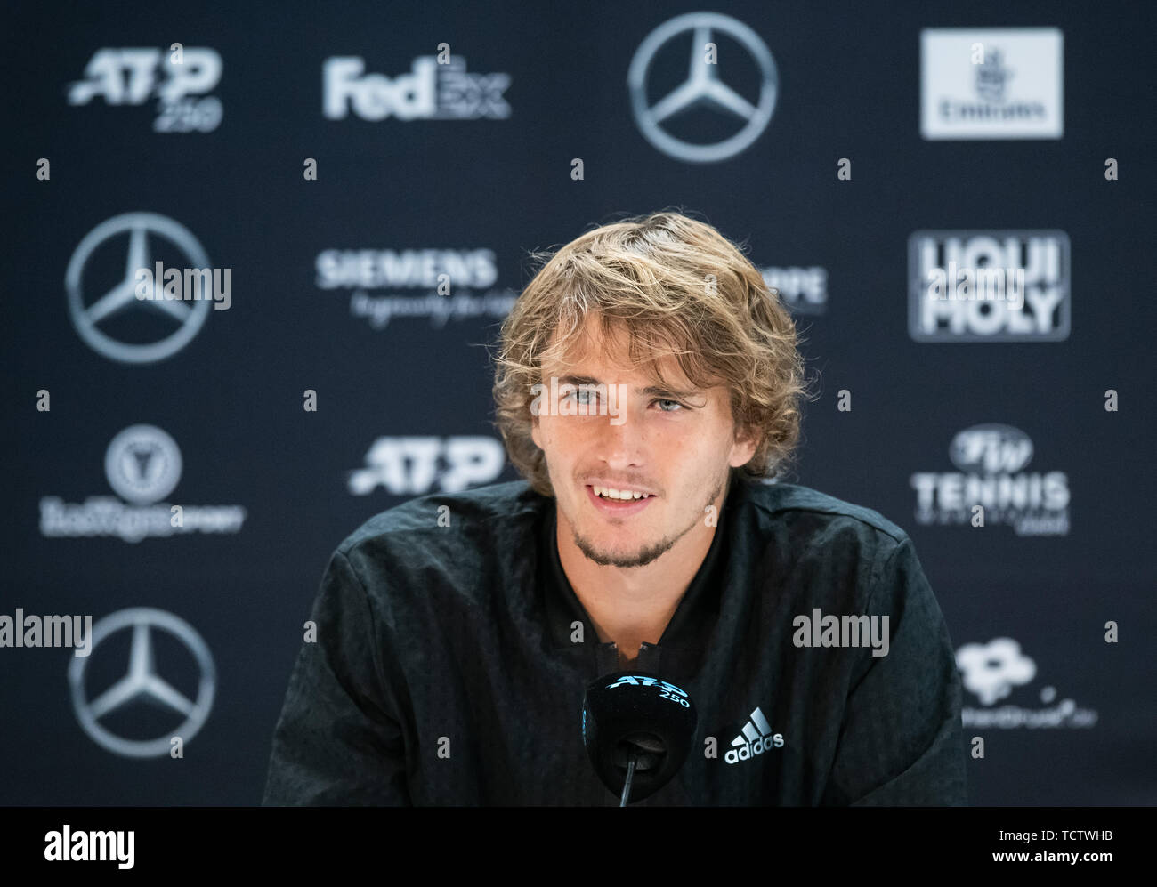 Stuttgart, Deutschland. 10 Juni, 2019. Tennis: ATP-Tour: Stuttgart: Alexander Zverev (Deutschland) nimmt an einer Pressekonferenz. Credit: Silas Stein/dpa/Alamy leben Nachrichten Stockfoto